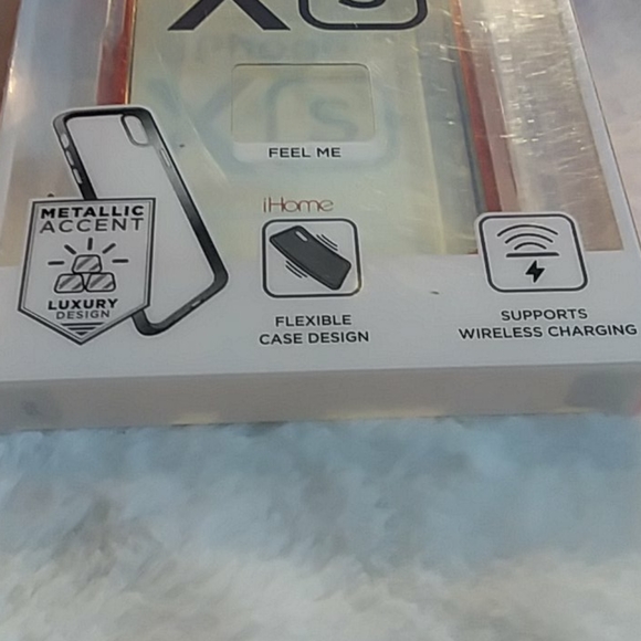 Cell phone case - Picture 2 of 6